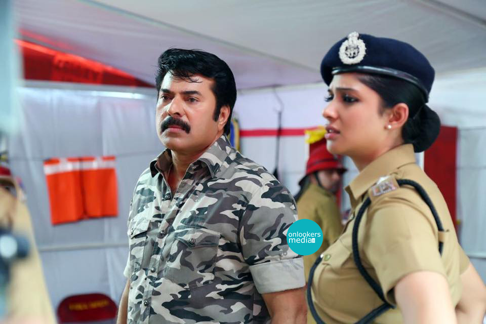 Fireman Malayalam Movie Stills-Images-Gallery-Mammootty-Nyla Usha-Unni Mukundan-Onlookers Media