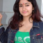 Poonam Bajwa Stills-Images-Photos-South Indian Actress-Onlookers Media