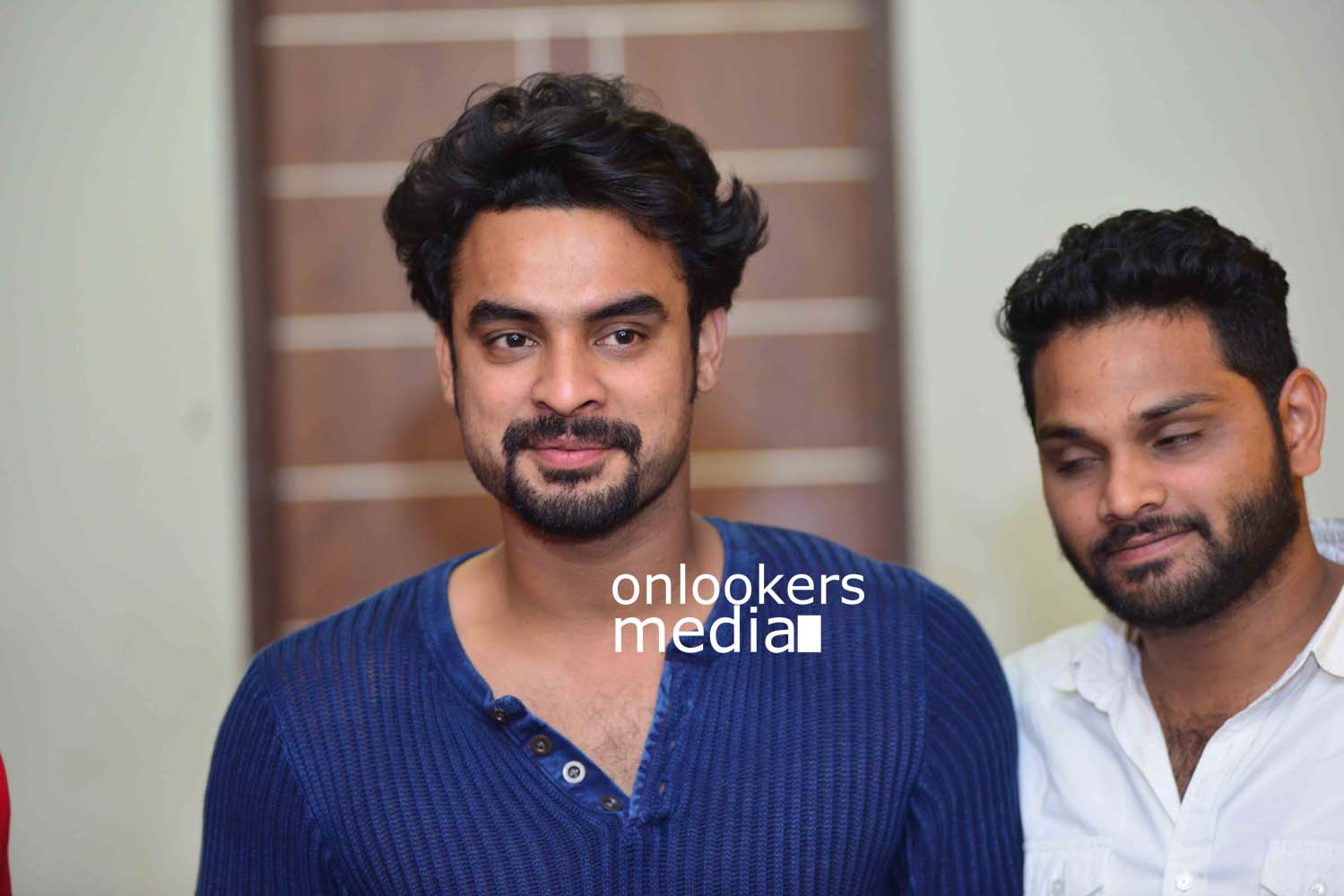 https://onlookersmedia.in/wp-content/uploads/2017/03/Angamaly-Diaries-Preview-Show-Stills-23.jpg