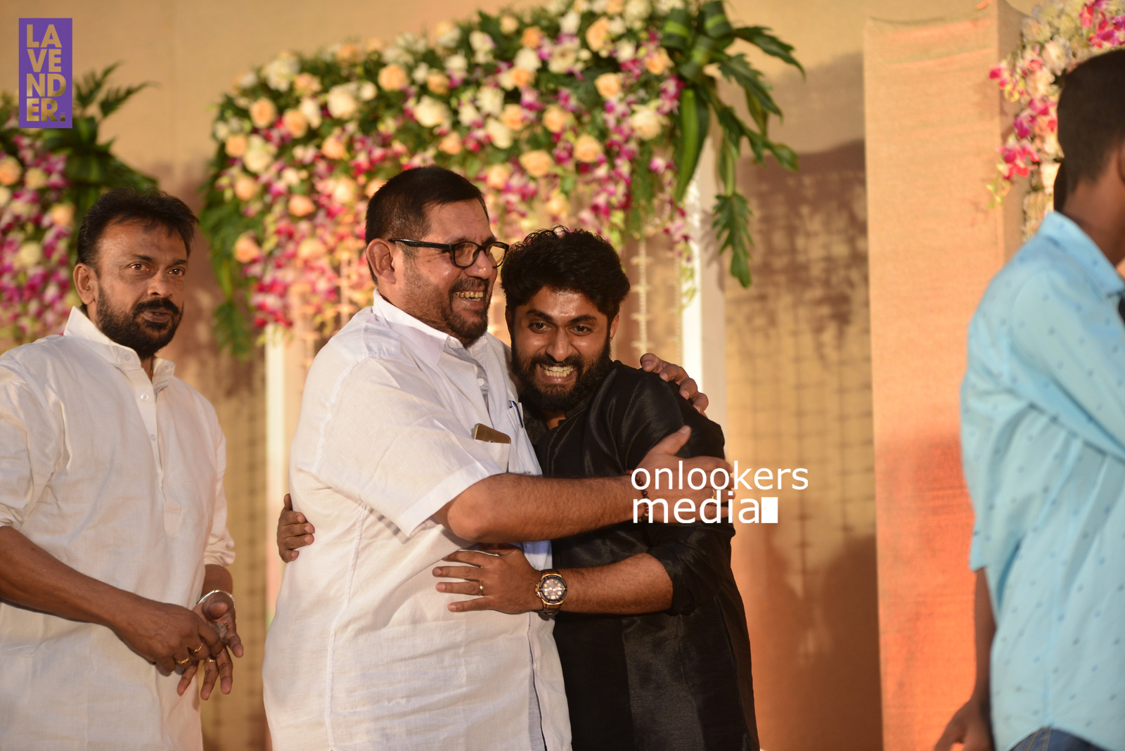 https://onlookersmedia.in/wp-content/uploads/2017/04/Dhyan-Sreenivasan-Wedding-Reception-Stills-Photo-109.jpg