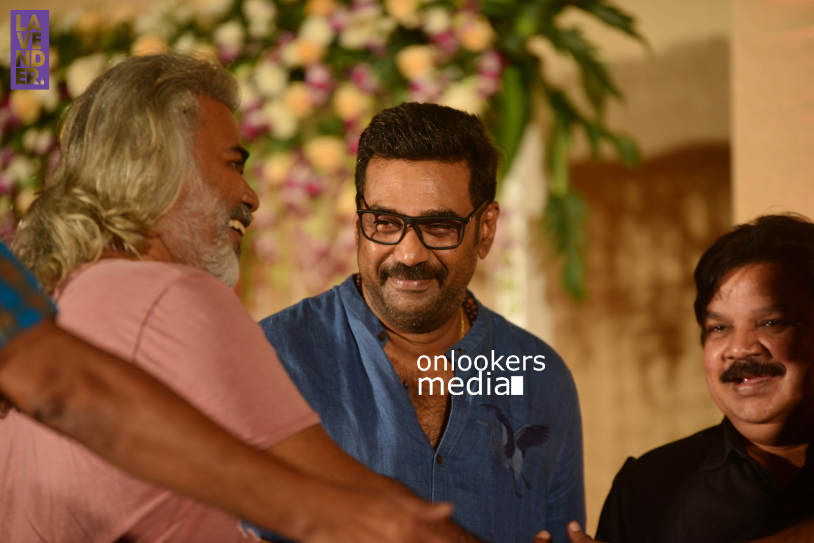 http://onlookersmedia.in/wp-content/uploads/2017/04/Dhyan-Sreenivasan-Wedding-Reception-Stills-Photo-174.jpg