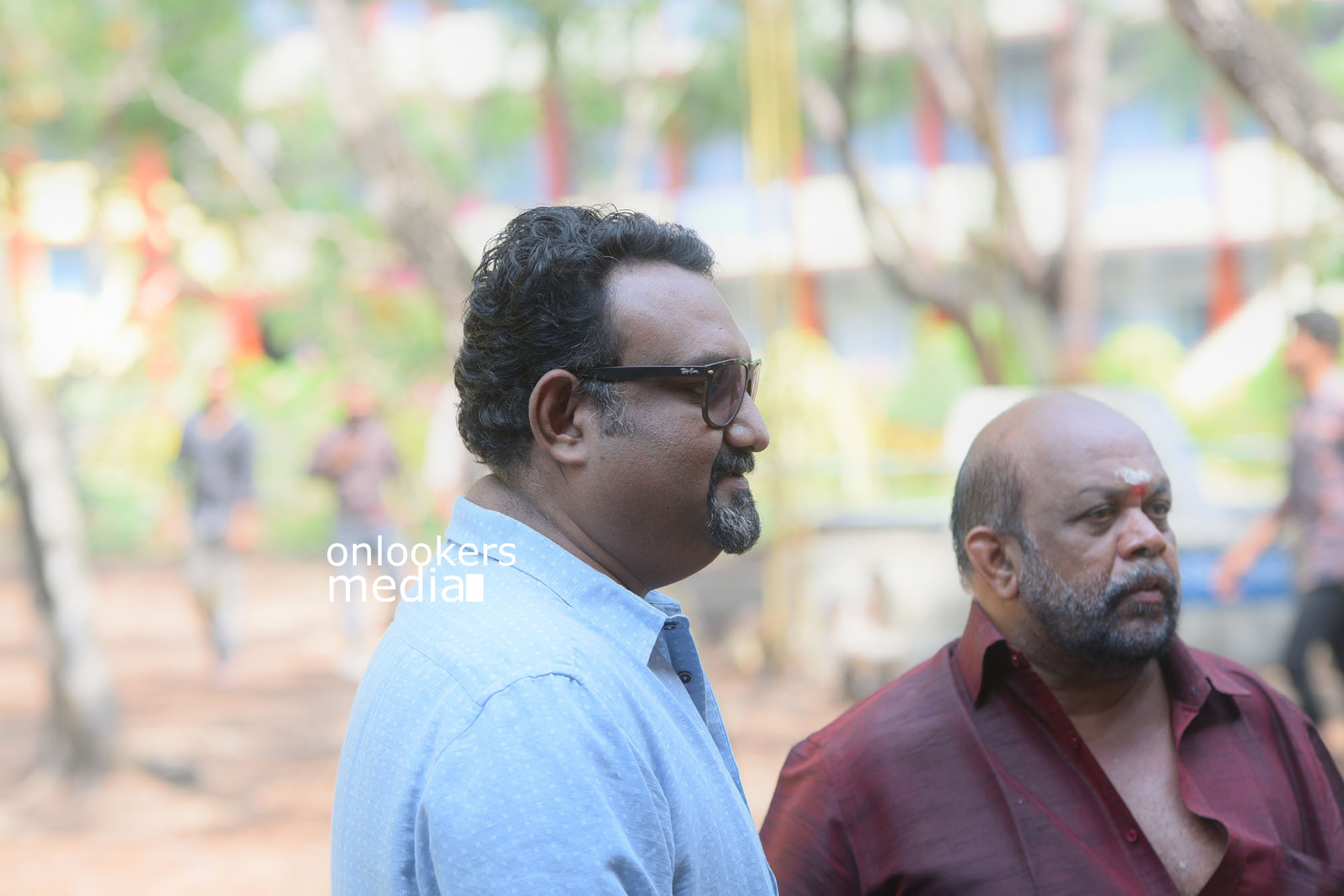 http://onlookersmedia.in/wp-content/uploads/2017/05/Lal-Jose-Mohanlal-movie-Pooja-stills-images-photos-65.jpg