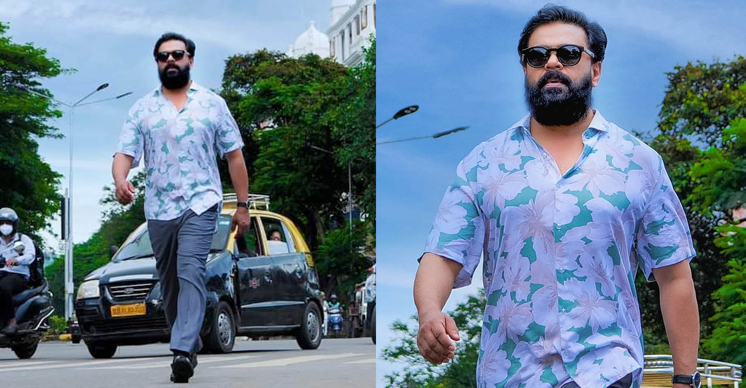 Voice of Sathyanathan,Voice of Sathyanathan dileep still,Voice of Sathyanathan dileep photo,actor dileep latest,dileep upcoming film Voice of Sathyanathan,director raffi,joju george,latest malayalam film news,mollywood updates