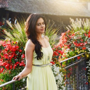 Actress Gallery 4-Tamil-Telugu-Actress Stills-Photos - onlookersmedia