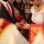 Sruthi Lakshmi, Sruthi Lakshmi wedding stills photos, Sruthi Lakshmi marriage photos, Sruthi Lakshmi wedding reception, malayalam actress wedding, kerala wedding style