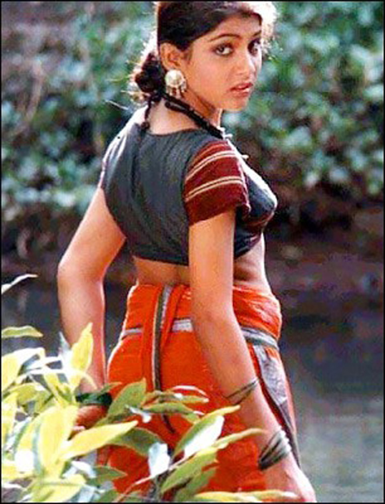 Tamil Nadigai Kushboo Sex Video Blue Film - Actress Kushboo Old Photos-Unseen-Rare Pics - onlookersmedia