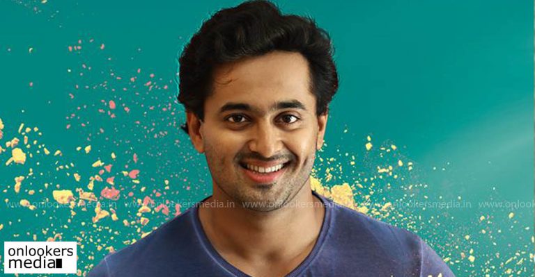Unni Mukundan turns singer for Achayans