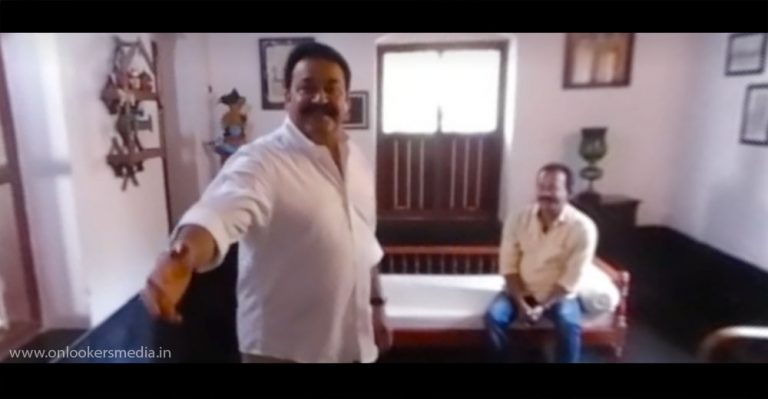 Mohanlal and Major Ravi experience 1971 Beyond Borders trailer in Virtual Reality (VR)
